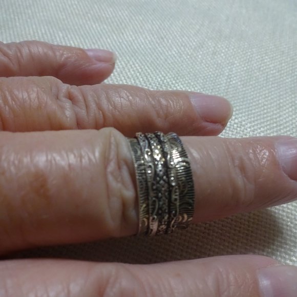 Whimsical "SILVER SPINNER RING" Handmade Size 10.5 #314B - Picture 2 of 3